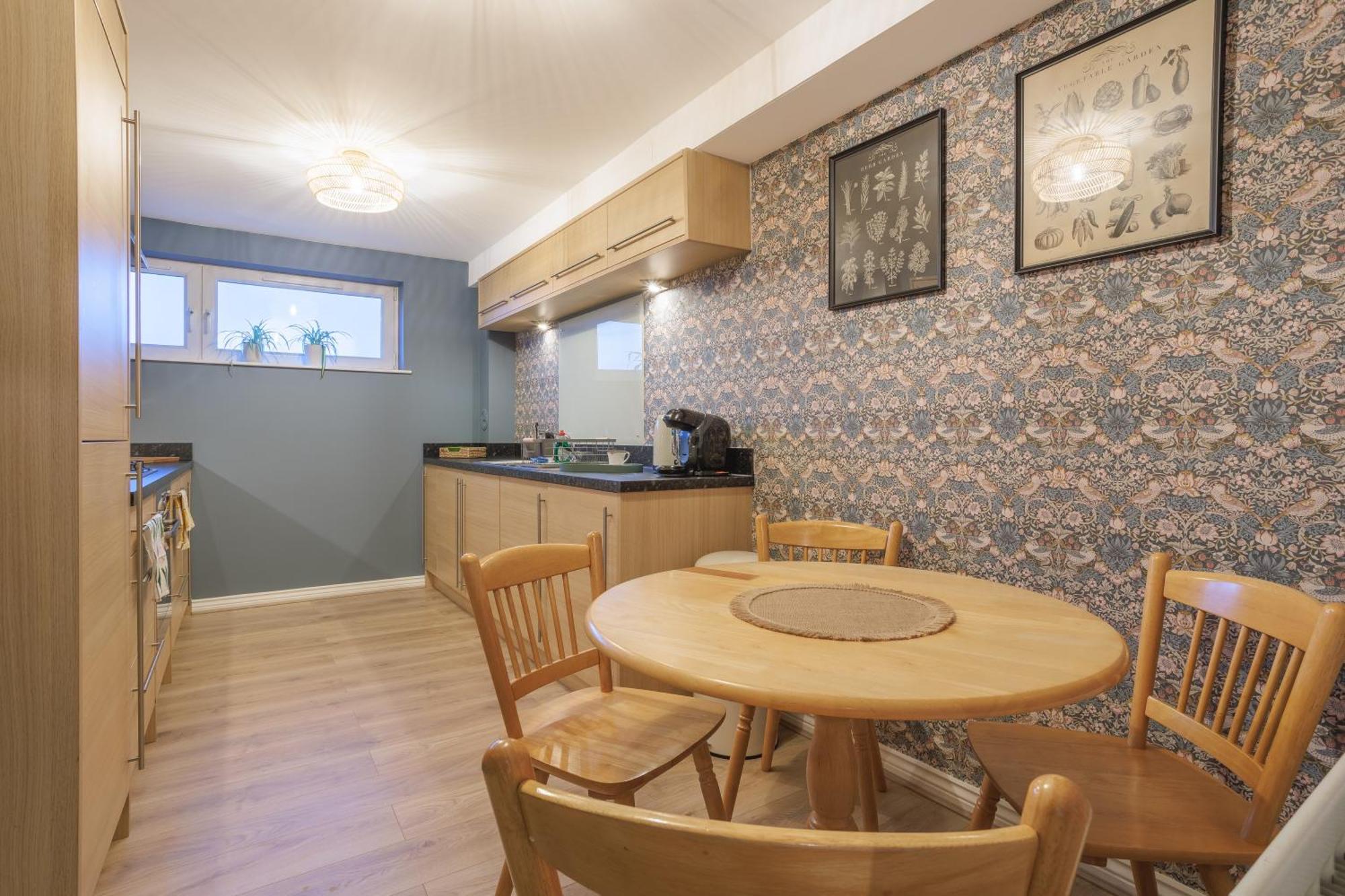 Luxurious Scottish Apartment パース エクステリア 写真